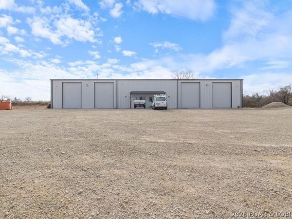 14 Nolan Drive , Eldon, MO 65026