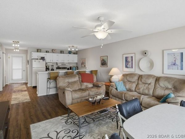 875 Parkside Place , Unit C103, Osage Beach, MO 65065