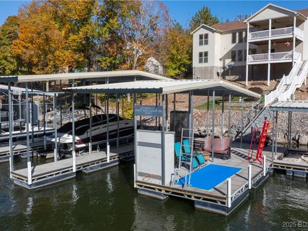 17832 Maplewood Drive, Rocky Mount, MO 65072