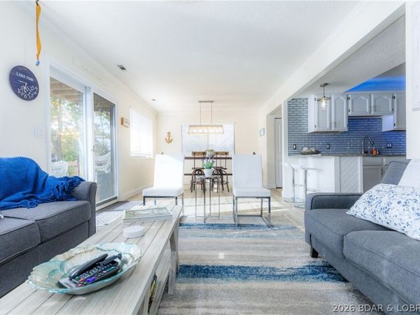 11 Claw Drive, Camdenton, MO 65020