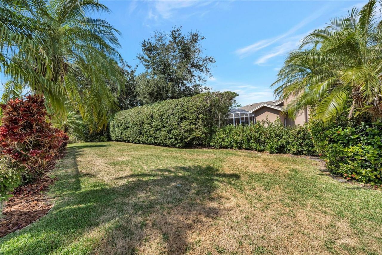 6183 Misty Oaks Drive, Sarasota, FL 34243 Photo