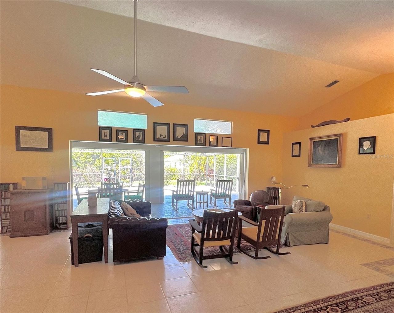 6183 Misty Oaks Drive, Sarasota, FL 34243 Photo