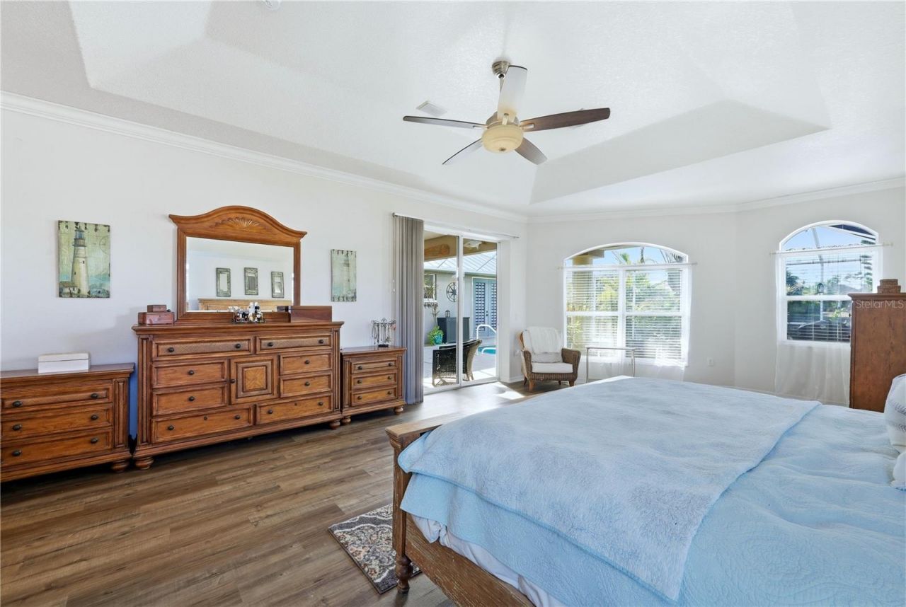 978 Boundary Boulevard, Rotonda West, FL 33947 Photo