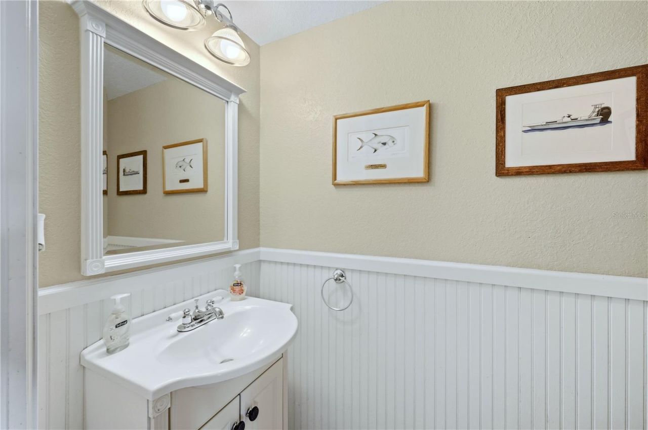 978 Boundary Boulevard, Rotonda West, FL 33947 Photo