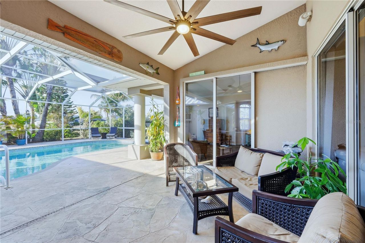 978 Boundary Boulevard, Rotonda West, FL 33947 Photo