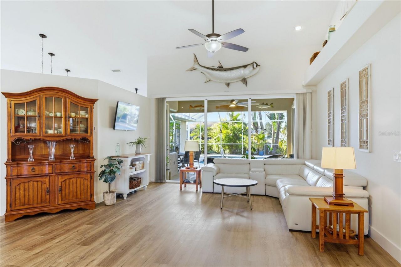 978 Boundary Boulevard, Rotonda West, FL 33947 Photo