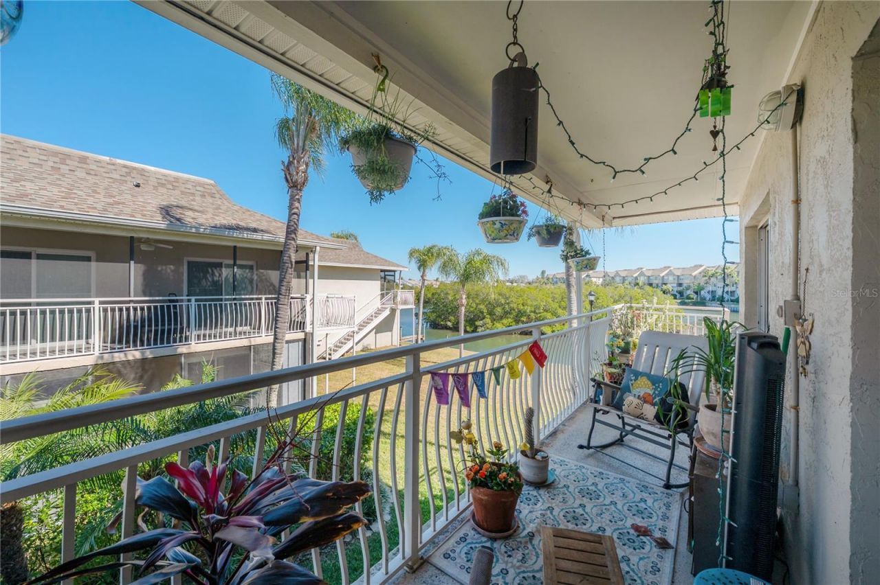 8812 Bay Pointe Drive, Unit D202, Tampa, FL 33615 Photo