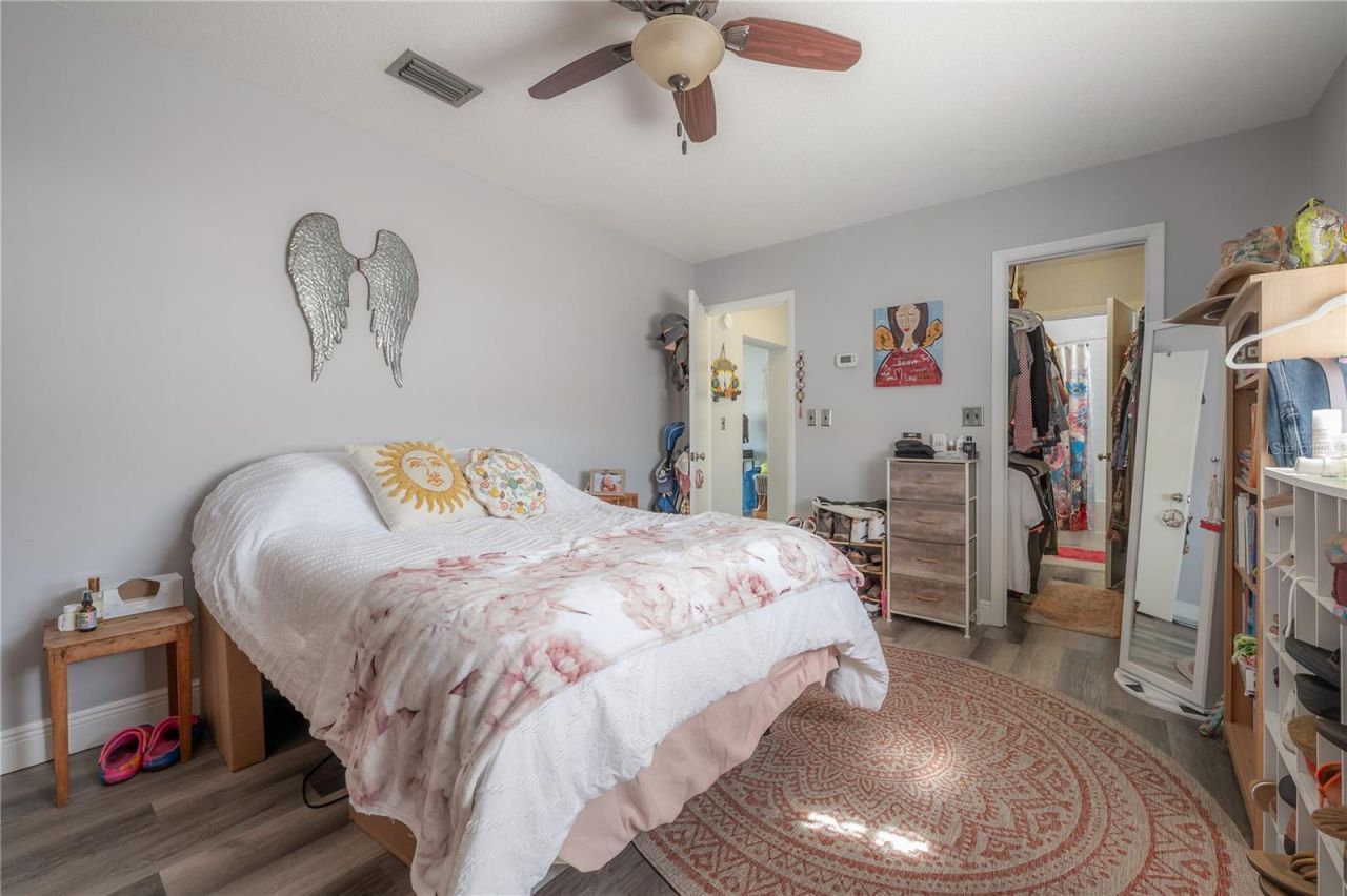 8812 Bay Pointe Drive, Unit D202, Tampa, FL 33615 Photo