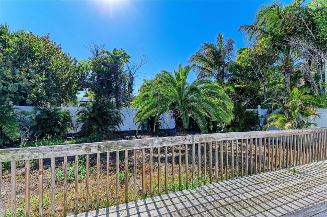 872 North Shore Drive, Anna Maria, FL 34216 Photo