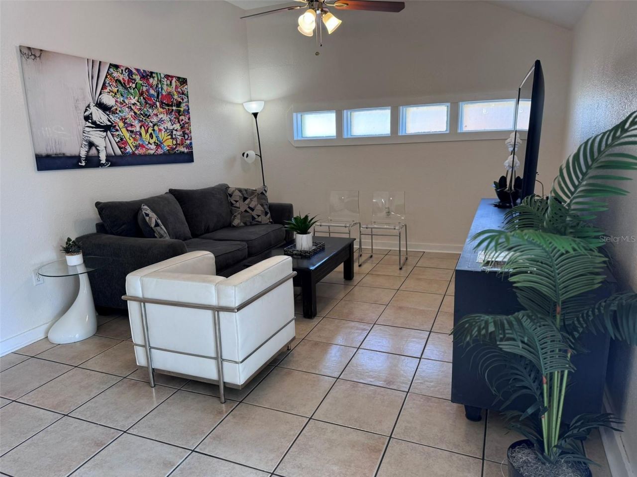 5810 N Suwanee Avenue, Tampa, FL 33604 Photo