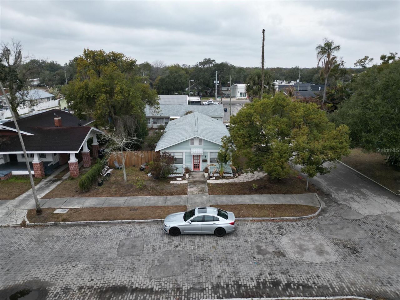 5810 N Suwanee Avenue, Tampa, FL 33604 Photo