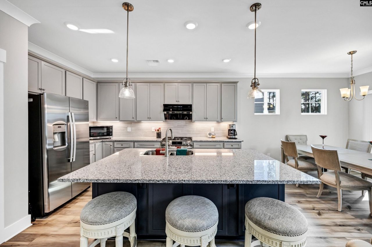 222 Falling Leaves Lane Photo 13