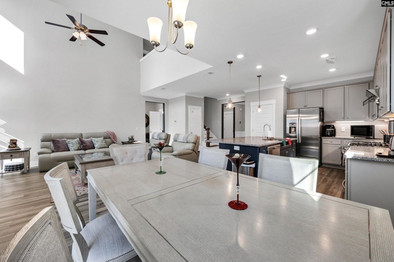 222 Falling Leaves Lane Photo 21