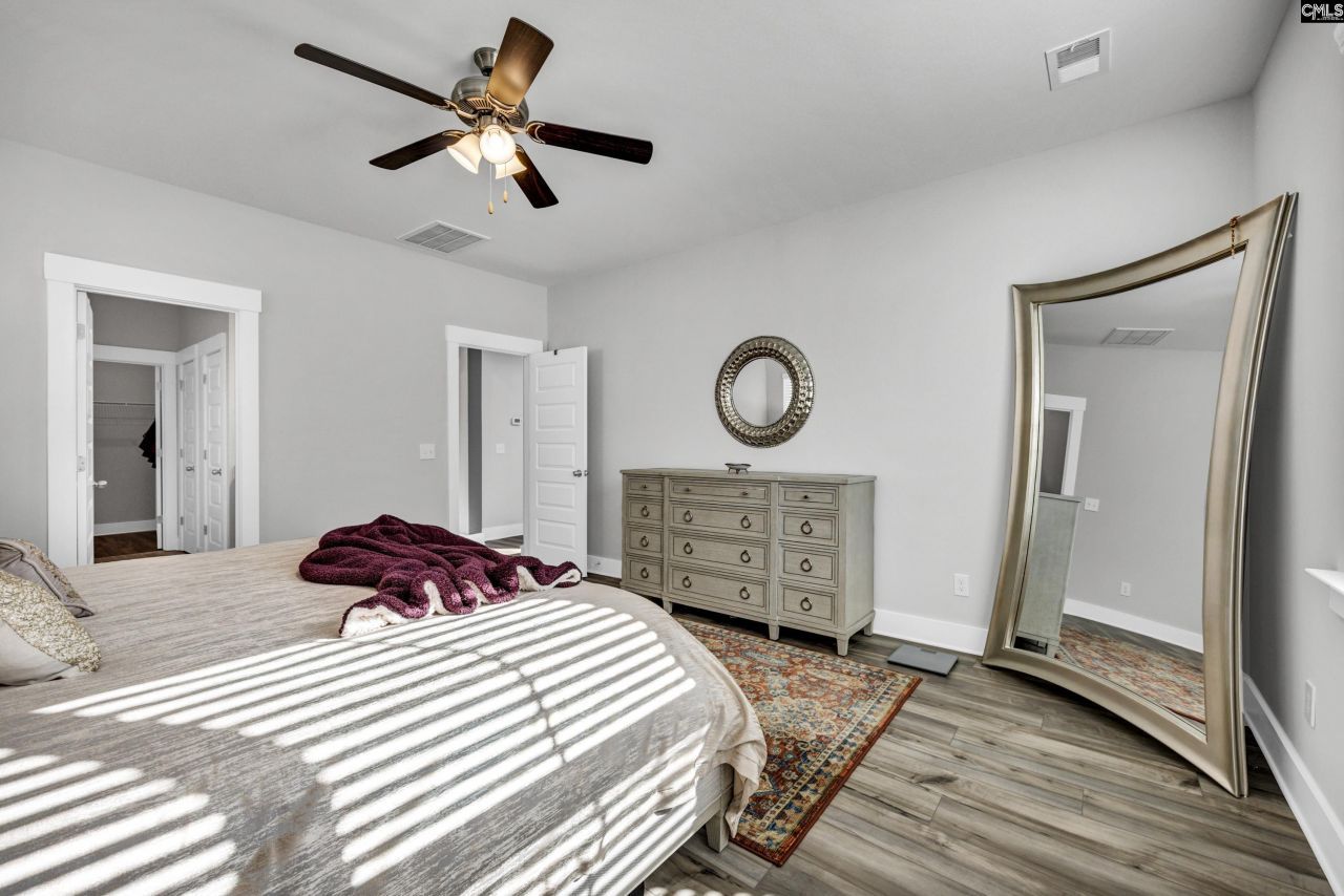 222 Falling Leaves Lane Photo 24