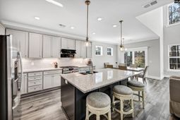 222 Falling Leaves Lane photo 4