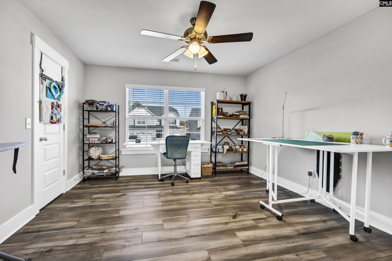 222 Falling Leaves Lane Photo 43