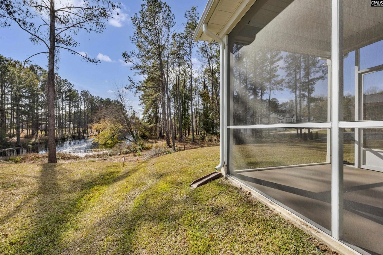 222 Falling Leaves Lane Photo 49