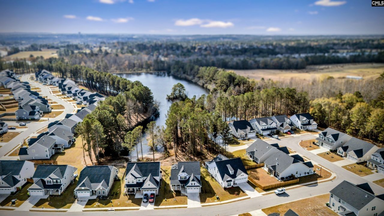 222 Falling Leaves Lane Photo 54