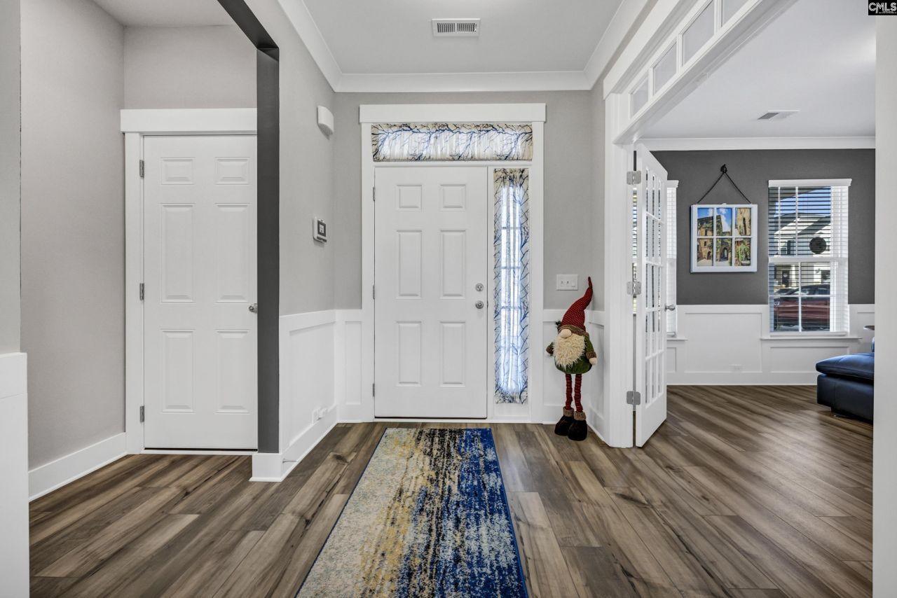 222 Falling Leaves Lane Photo 8