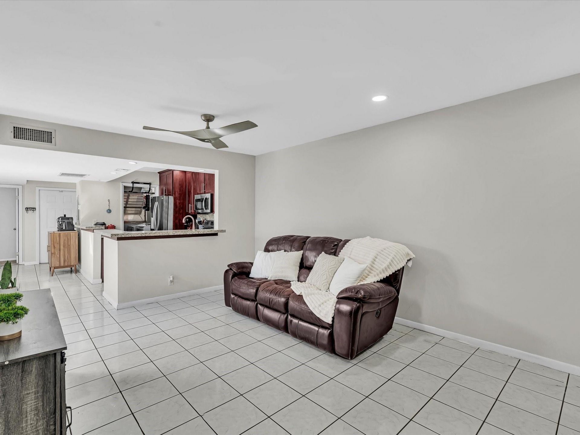 2551 N 40th Avenue, Unit 2551, Hollywood, FL 33021 Photo