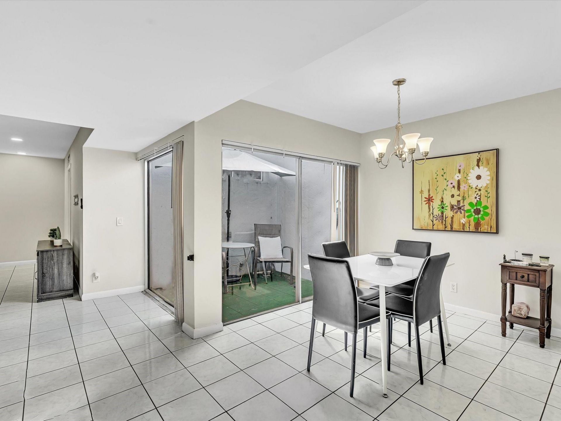 2551 N 40th Avenue, Unit 2551, Hollywood, FL 33021 Photo