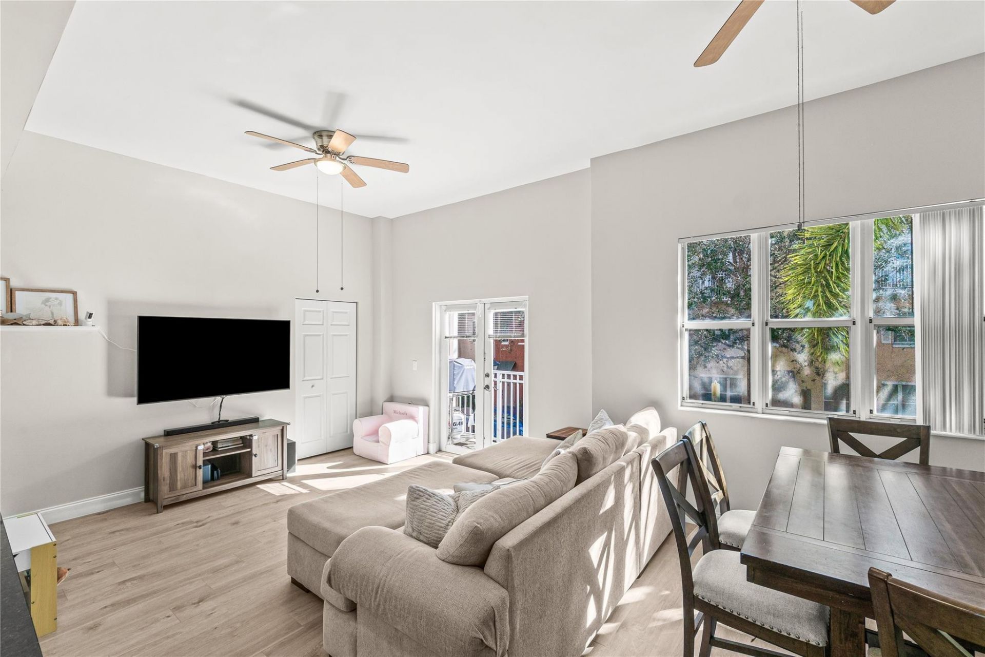 2381 Vintage Dr, Lighthouse Point, FL 33064 Photo