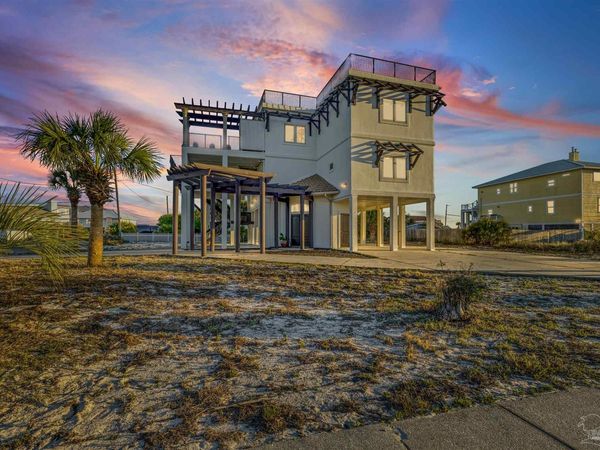 602 Via Deluna Dr, Pensacola Beach, FL 32561