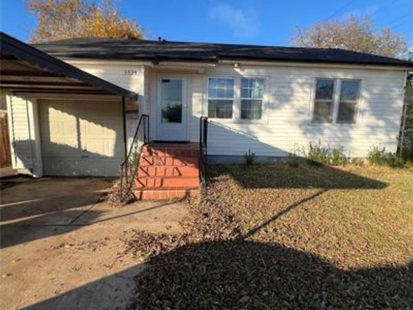 3929 NW 9th Street, Oklahoma City, OK 73107