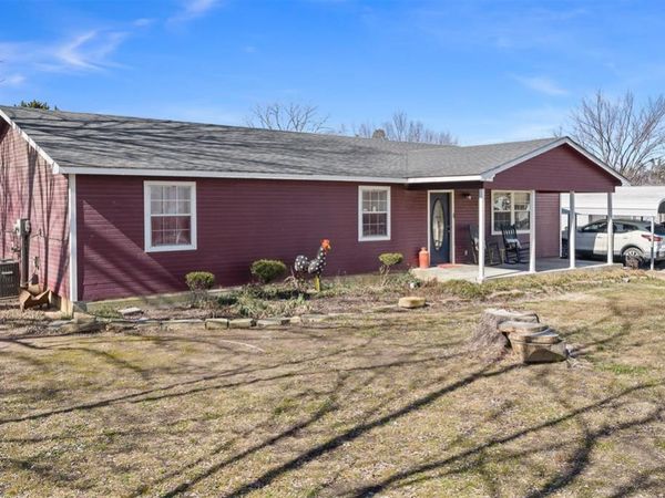 1820 W 14th Street, Sulphur, OK 73086