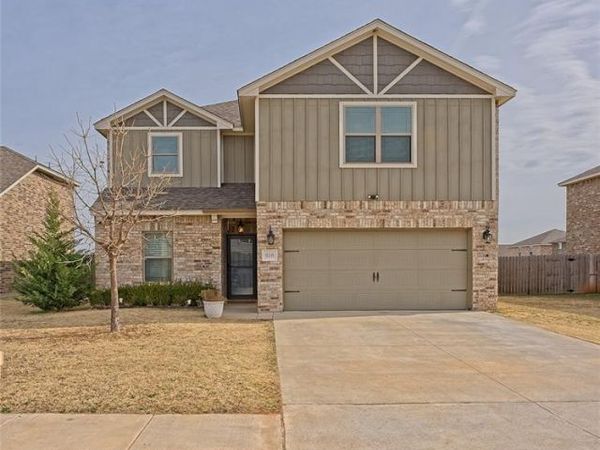 616 St James Place, Newcastle, OK 73065