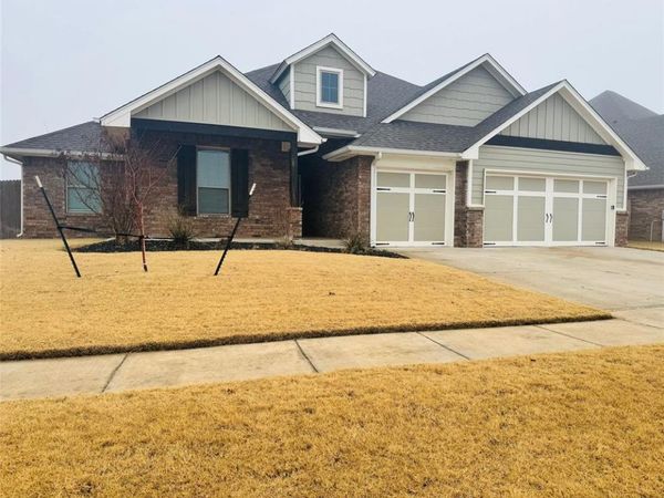 9137 NW 115th Terrace, Yukon, OK 73099