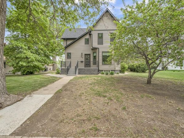 20 S 2nd Avenue W, Hartley, IA 51346