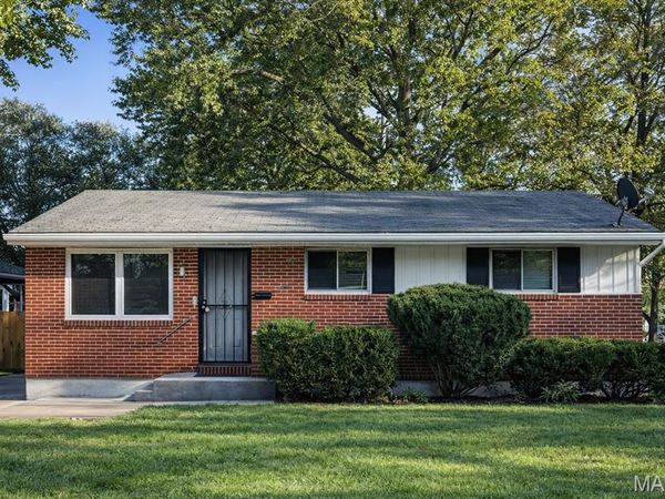 10632 Glen Garry Road, St Louis, MO 63137