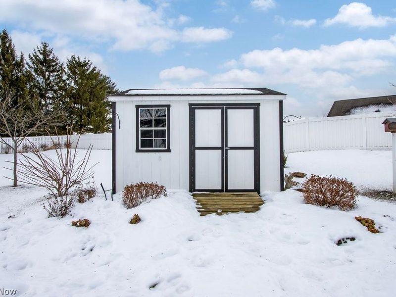 1637 Firethorn Lane, Wooster, OH 44691 Photo 5