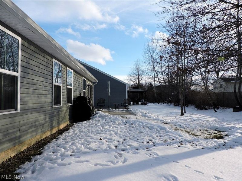 129 W Spring Drive, Elyria, OH 44035 Photo 18