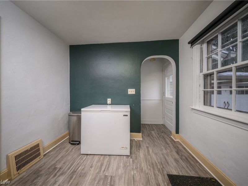 179 Everhard Road SW, Canton, OH 44709 Photo 6