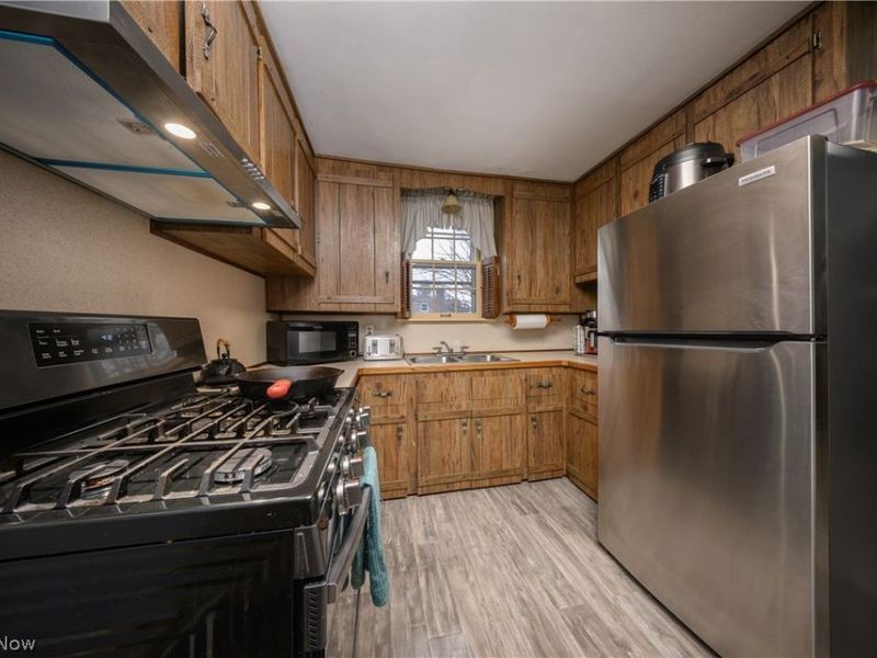 179 Everhard Road SW, Canton, OH 44709 Photo 7