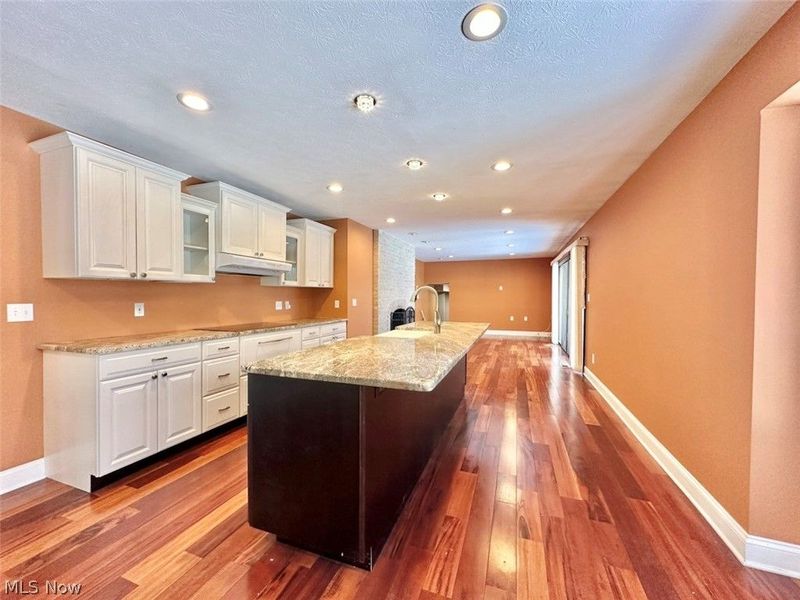 8630 Hollis Lane, Brecksville, OH 44141 Photo 7