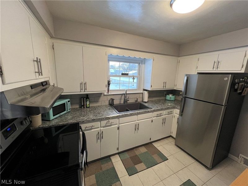 477 Wildwood, Boardman, OH 44512 Photo 11