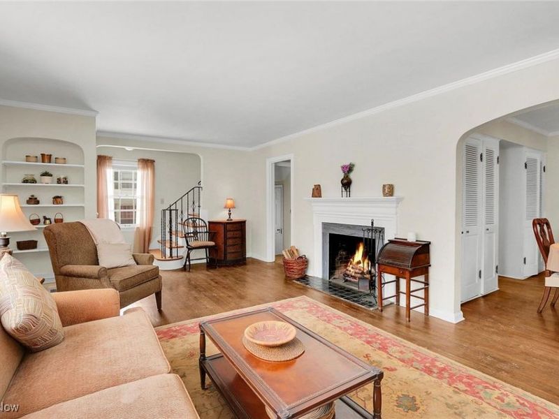 3530 Glencairn Road, Shaker Heights, OH 44122 Photo 4