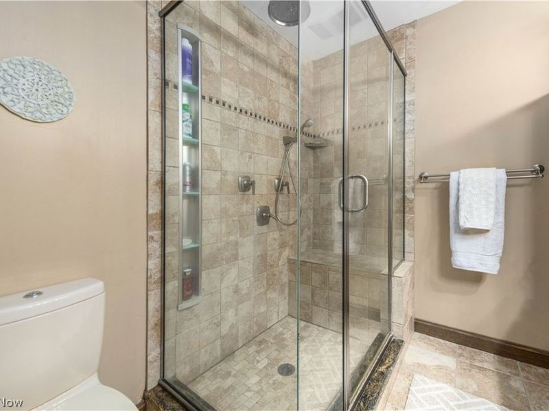 29231 Wolf Road, Bay Village, OH 44140 Photo 27