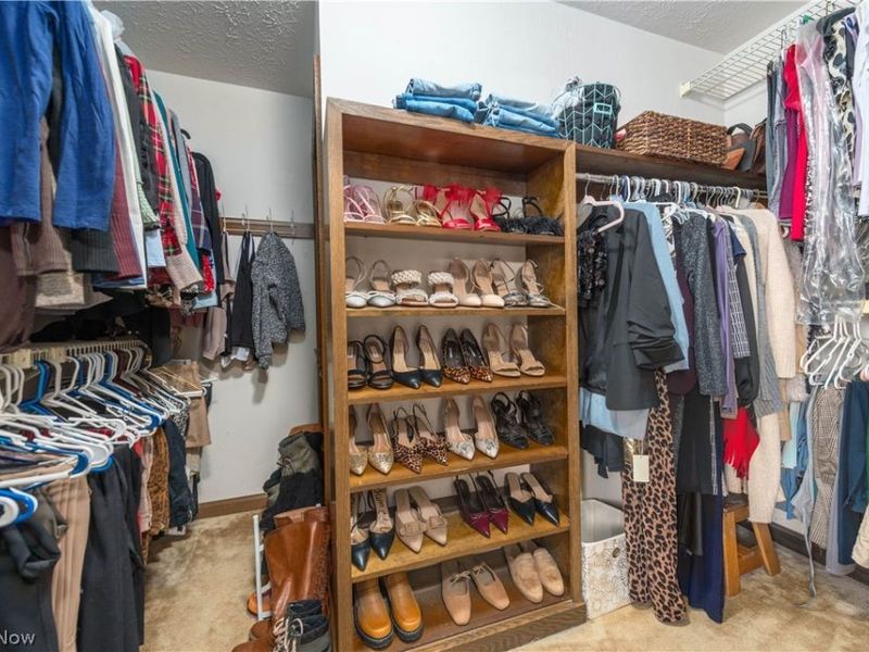 29231 Wolf Road, Bay Village, OH 44140 Photo 29