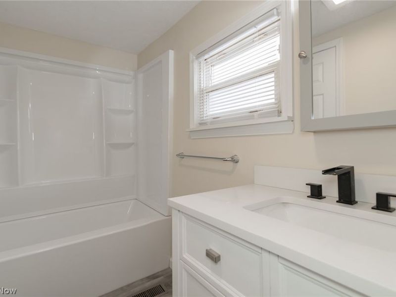 18 Indianola Avenue, Painesville Township, OH 44077 Photo 25