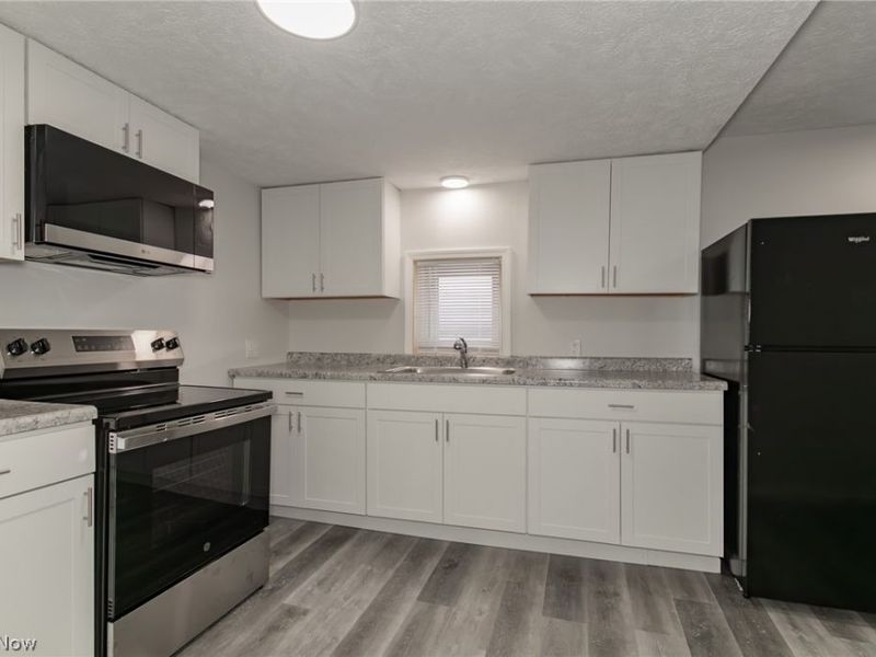 18 Indianola Avenue, Painesville Township, OH 44077 Photo 8