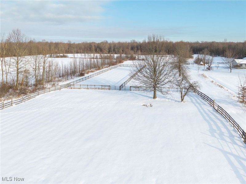 7639 Center Road, Valley City, OH 44280 Photo 12