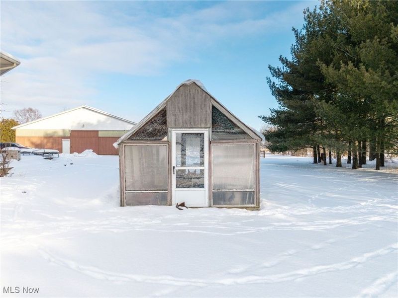 7639 Center Road, Valley City, OH 44280 Photo 6