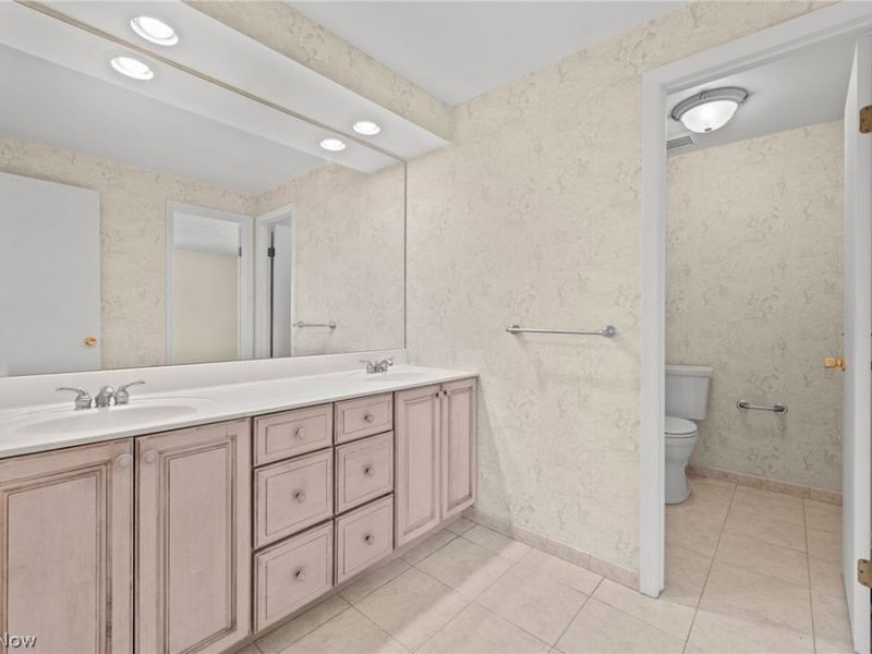 33014 N Roundhead Drive, Solon, OH 44139 Photo 26