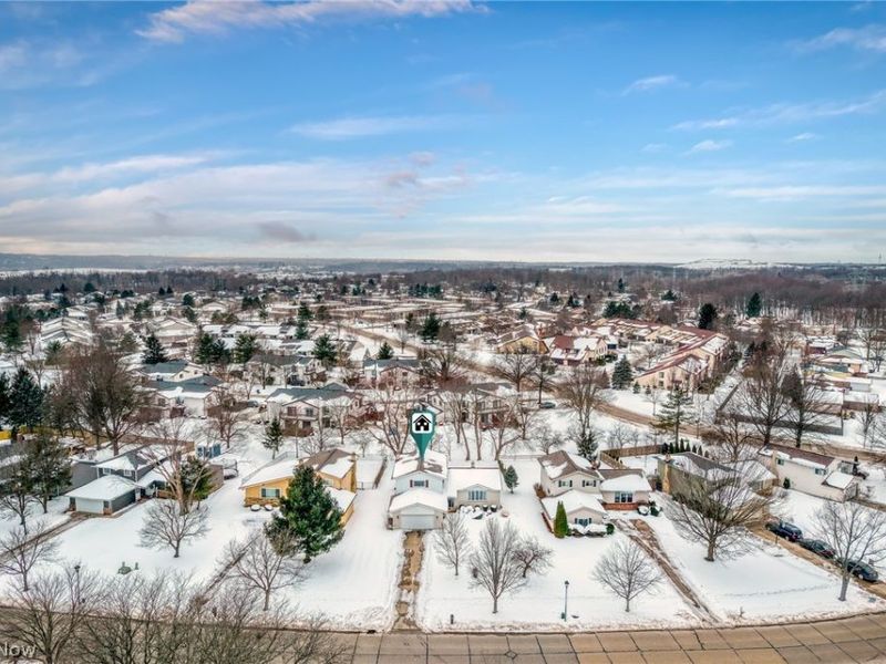 33014 N Roundhead Drive, Solon, OH 44139 Photo 5