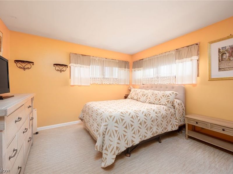 189 Pocantico Avenue, Akron, OH 44312 Photo 13