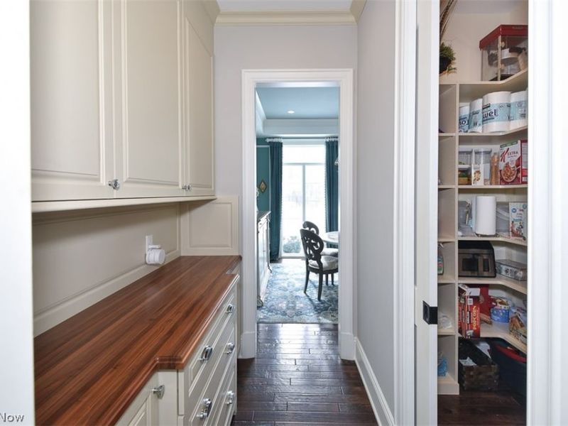 22286 Lake Road, Rocky River, OH 44116 Photo 17